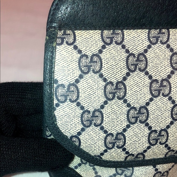 Gucci Handbag - Picture 8 of 14